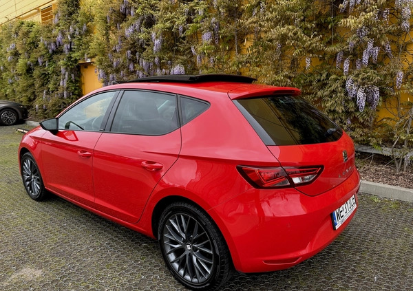 Seat Leon cena 49900 przebieg: 134000, rok produkcji 2015 z Warszawa małe 254